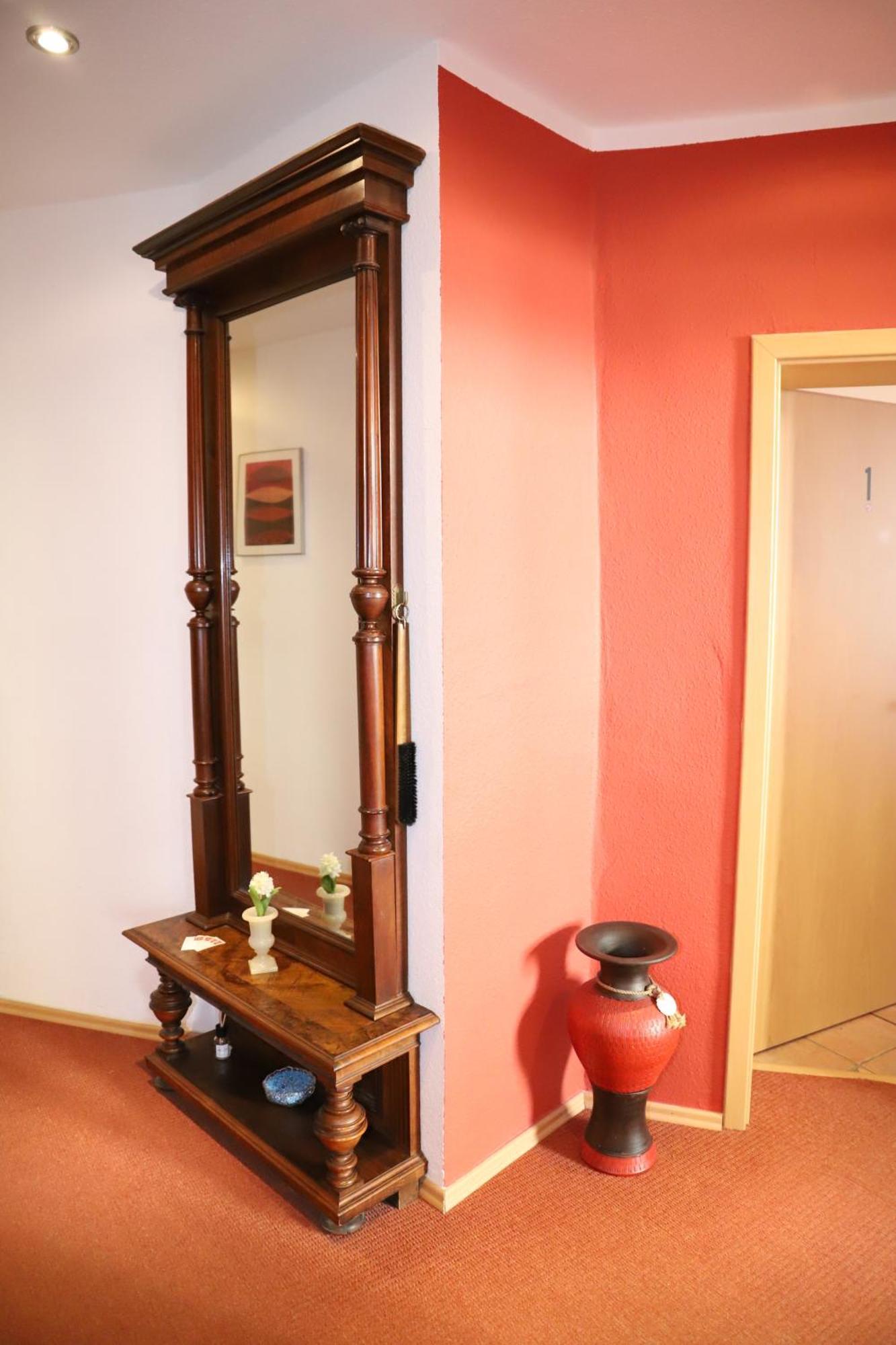 Hotel Aurelia Frankfurt nad Menem Zewnętrze zdjęcie